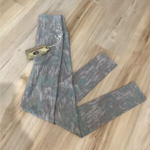 Camouflage High-Waisted Leggings